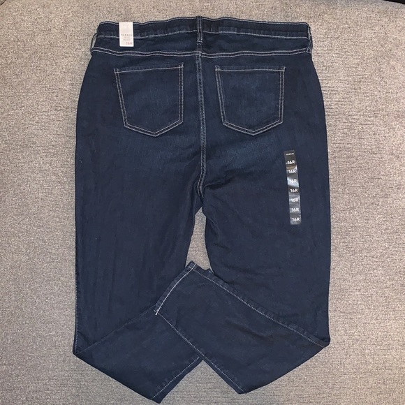 Torrid Jeans - Picture 2 of 8